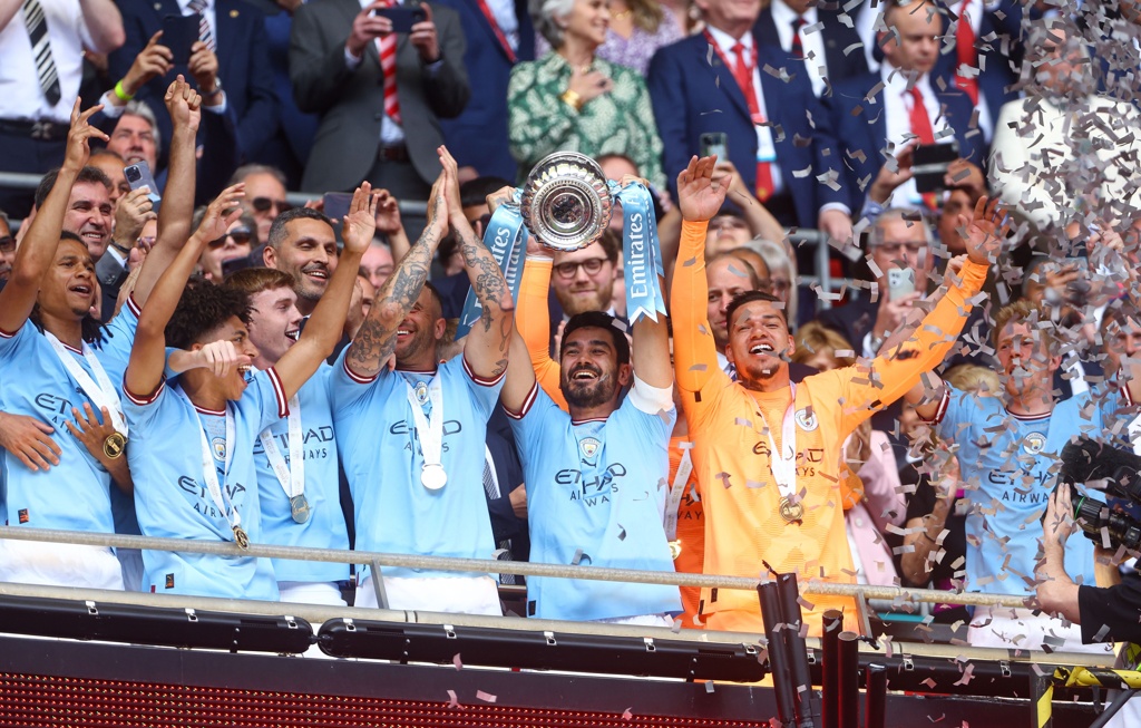 黄金一代落幕⭐️王朝更迭，但曼城已跻身欧洲足坛最伟大球队之列