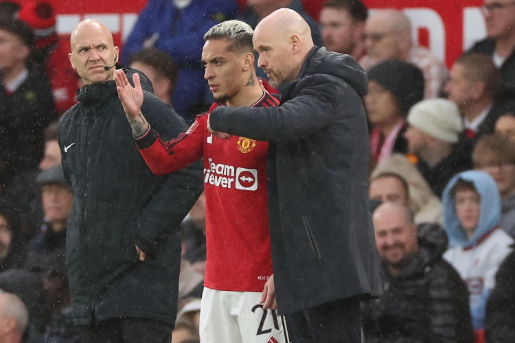 安东尼：非常感激滕哈赫一直帮助我 效力贝蒂斯让我重新热爱足球