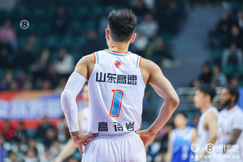 夏晓司：山东男篮没有伤病可全员出战 关键战要从铁血防守做起