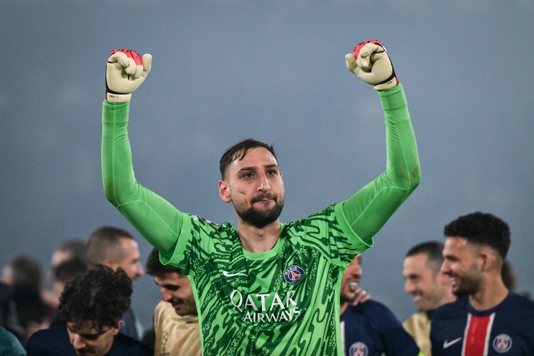 多纳鲁马自宣离队，多位队友社媒致敬：最棒的门将，感谢你的贡献